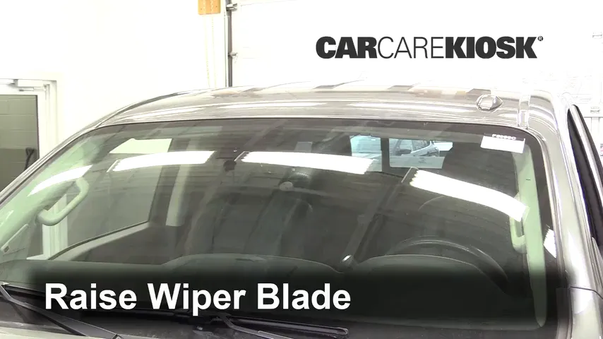 2017 Nissan Titan XD SL 5.6L V8 Windshield Wiper Blade (Front)